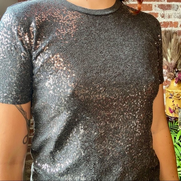 NWT DKNY black sequin short sleeve top - Picture 3 of 8